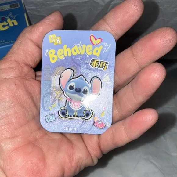 Disney “Hello Stitch” Figure CONFIRMED Behaved! - Picture 5 of 11
